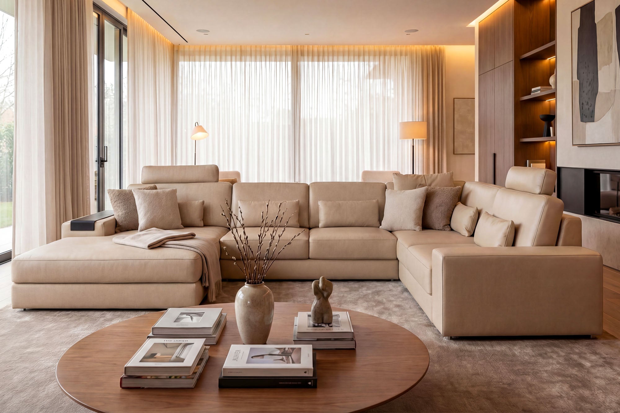 Los Angeles Modern Leather U-Chaise Sectional