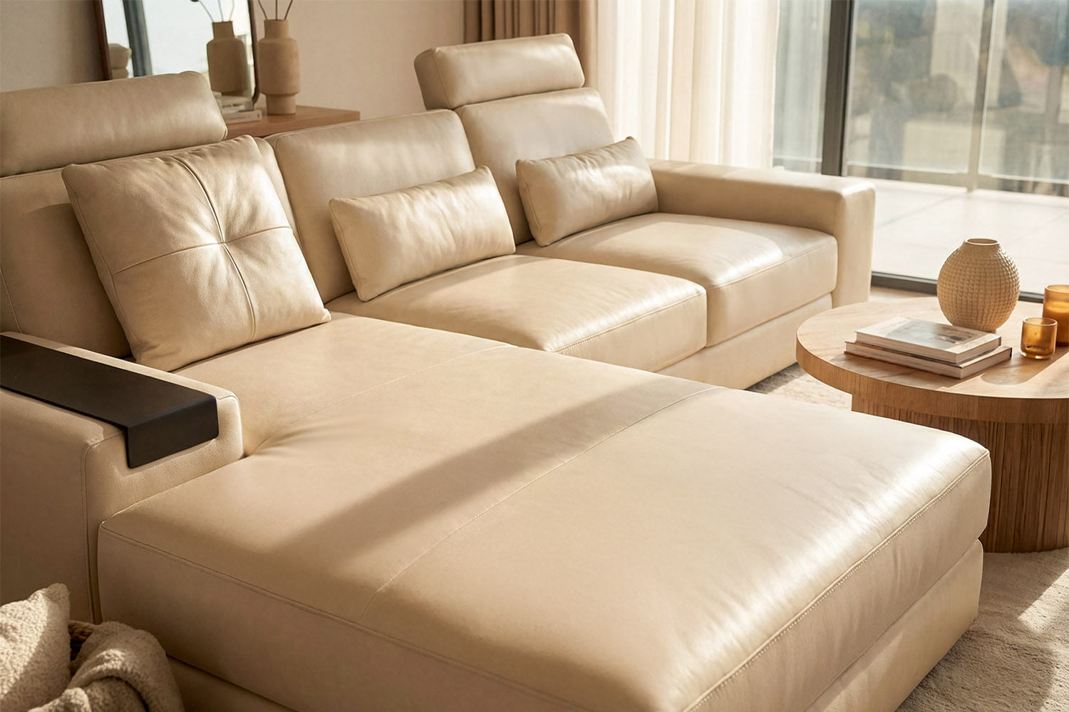 Los Angeles III Modern Leather Chaise Sofa