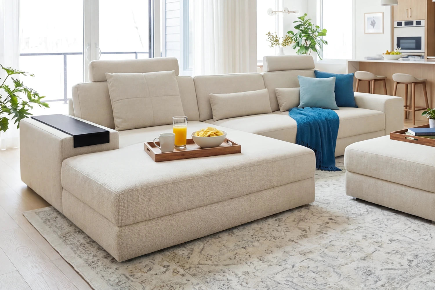 Los Angeles III Modern Fabric Chaise Sofa