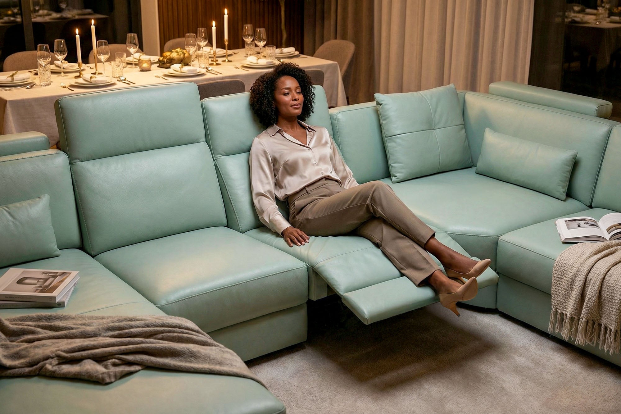 Phoenix Leather U-Chaise Sectional